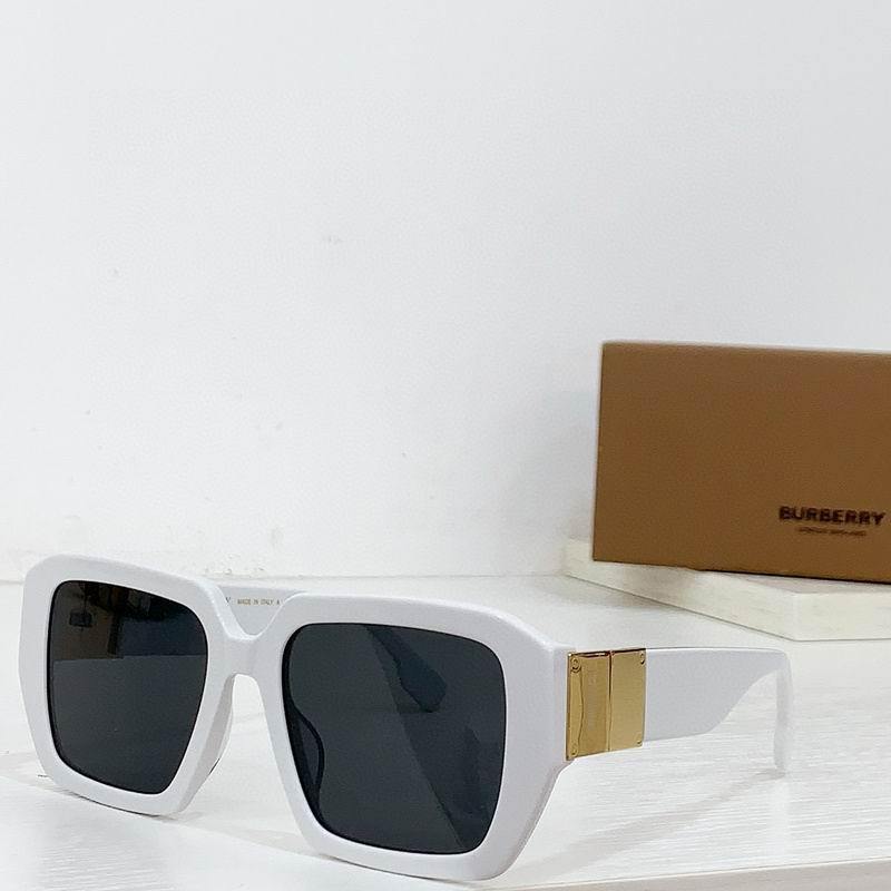 Burberry Sunglasses 121